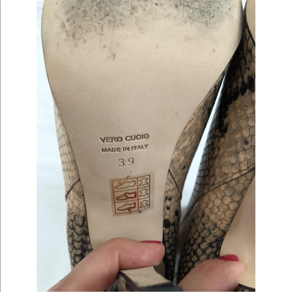 💫HOST PICK💫 PARIS TEXAS Leather Python Print Boots - Picture 5 of 10